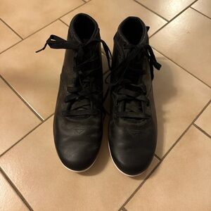 Black High-Top Women's Shoes